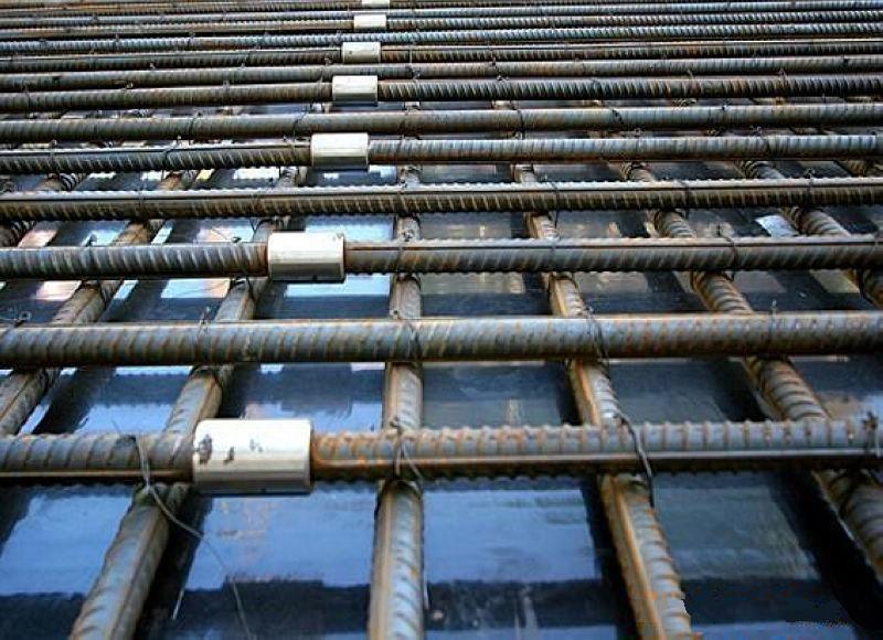 钦州为什么建楼房时，要在钢筋上加一排小圆环？原来作用这么大